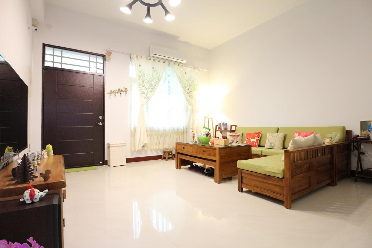 Happy Together Guesthouse T'ai-tung Exterior foto